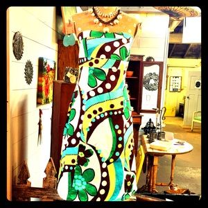 Retro ‘50’s aloha flower power strapless dress